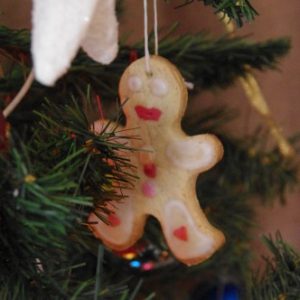 Décoration de Noël : bonhomme en pain d'épices.