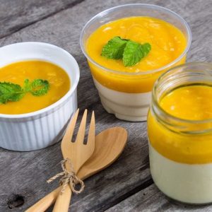 Desserts mangue crémeux en verrines et ramequin