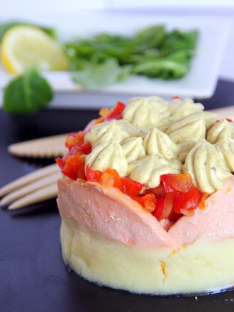 Parmentier saumon et poivron rouge avec crème de boursin
