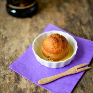 Baba au rhum et bouteille de Negrita