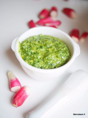 recette de pesto de fanes de radis