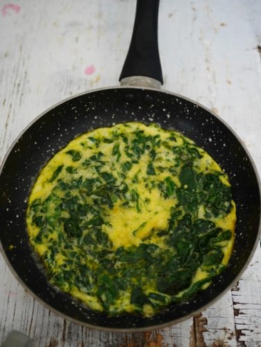 cuisson omelette aux épinards frais