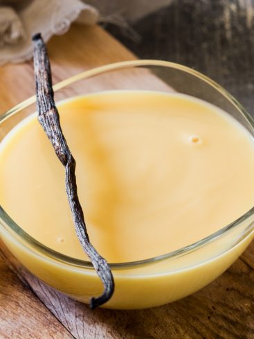 Crème anglaise à la vanille, pot en verre