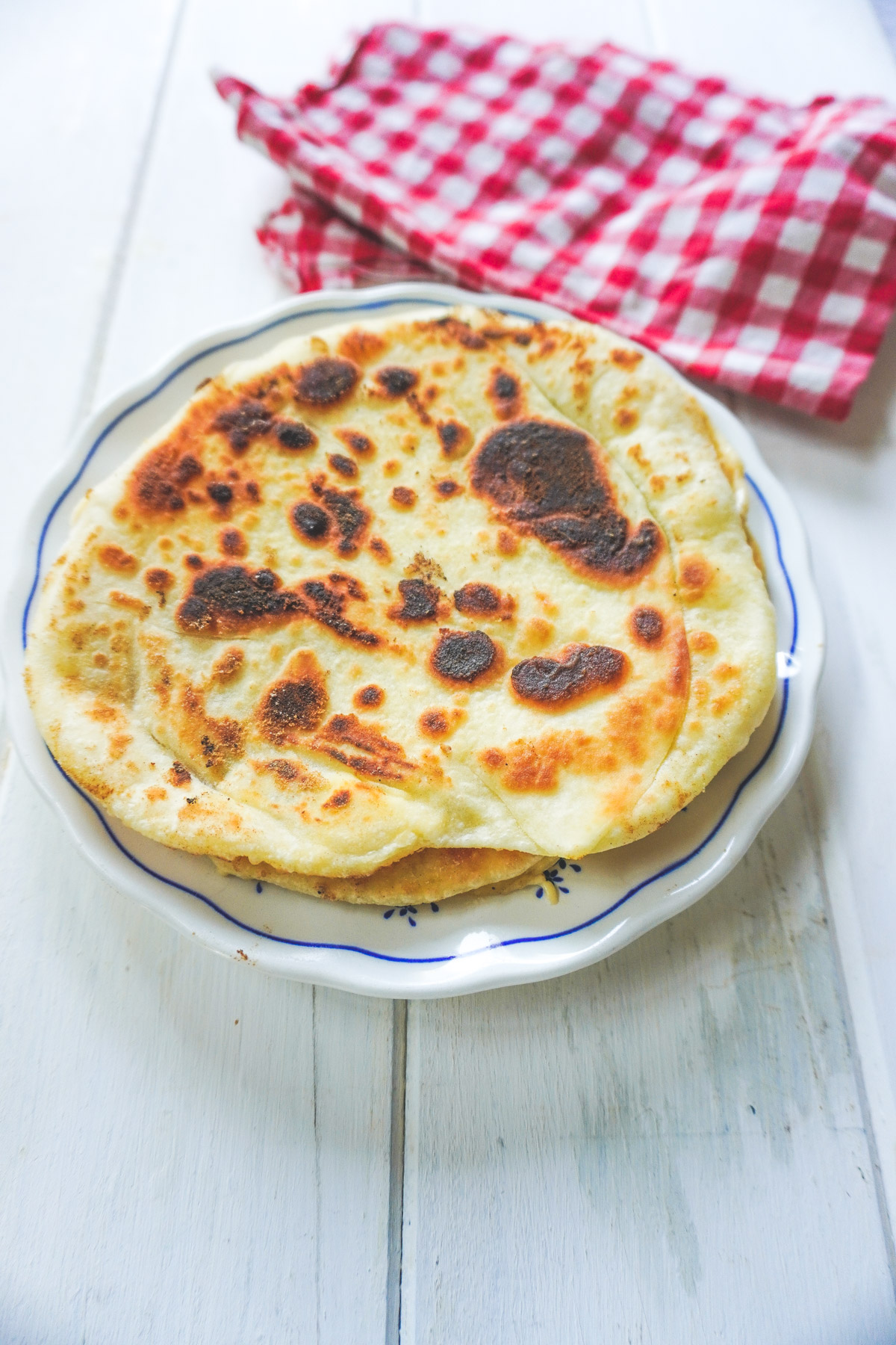 cheese naan pâte à pizza