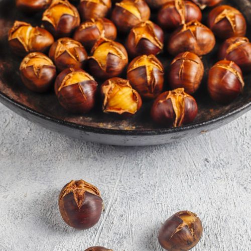 Châtaignes au four, rôties et grillées à la perfection