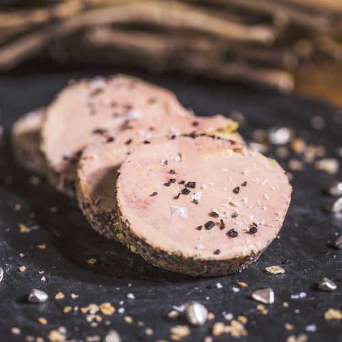 Foie gras maison coupé en tranches