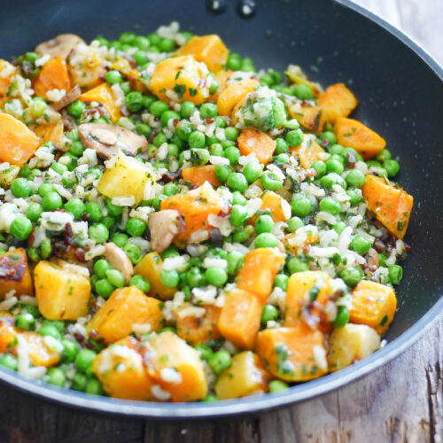 Poêlée de légumes : pois, potimarron, champignons et riz.