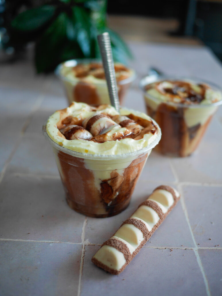 Tiramisu aux kinders bueno white en verrine